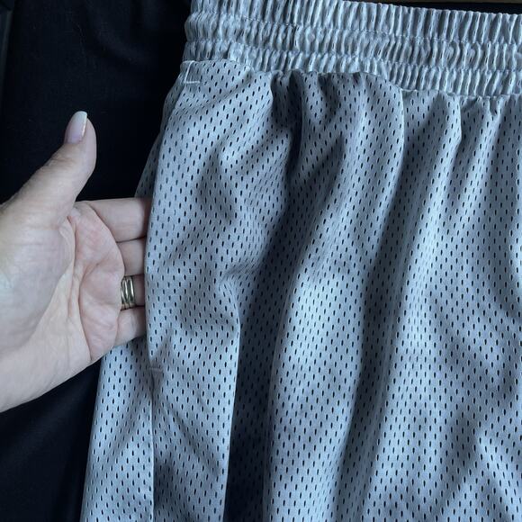 Nike Mens Mesh Basketball Shorts 2X Gray White Activewear Athletic Drawstring - Picture 3 of 10
